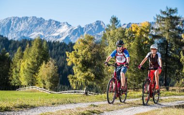 [Translate to Englisch:] E-Bike in Seefeld